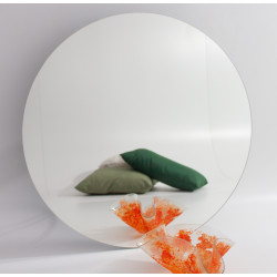 Round 800mm mirror with decorative LED lighting