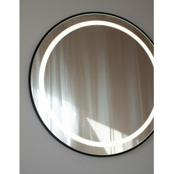 Round 800mm mirror with decorative LED lighting