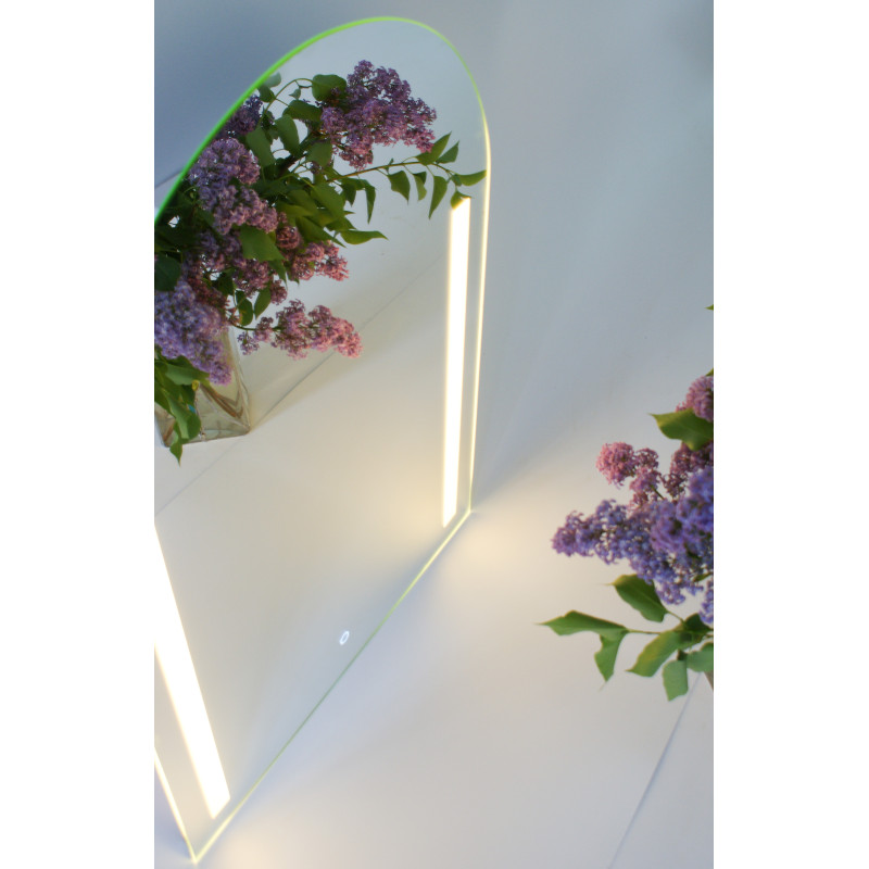 Mirror with LED lighting H840x600mm