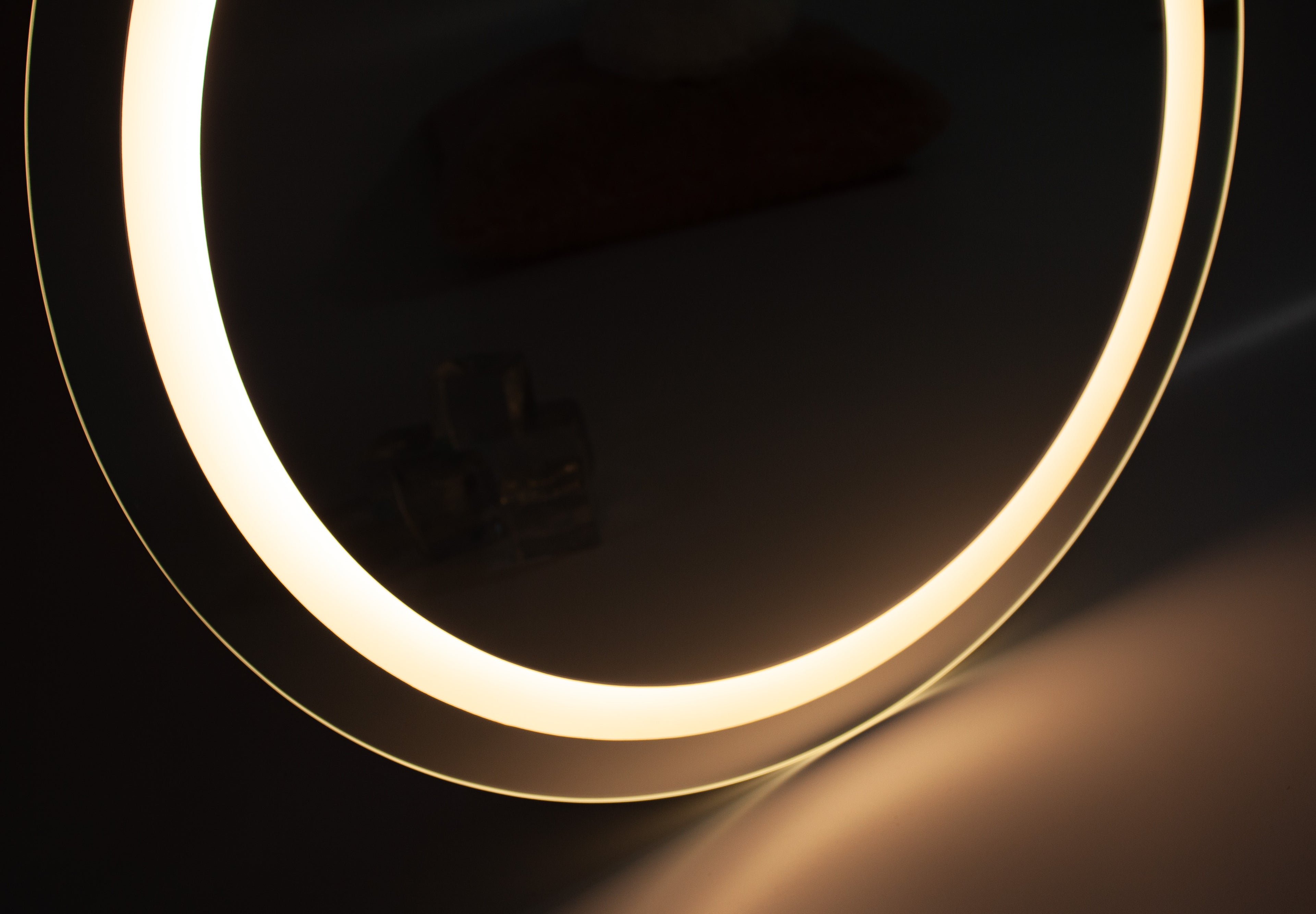 80 cm Apvalus  veidrodis su Led apšvietimu