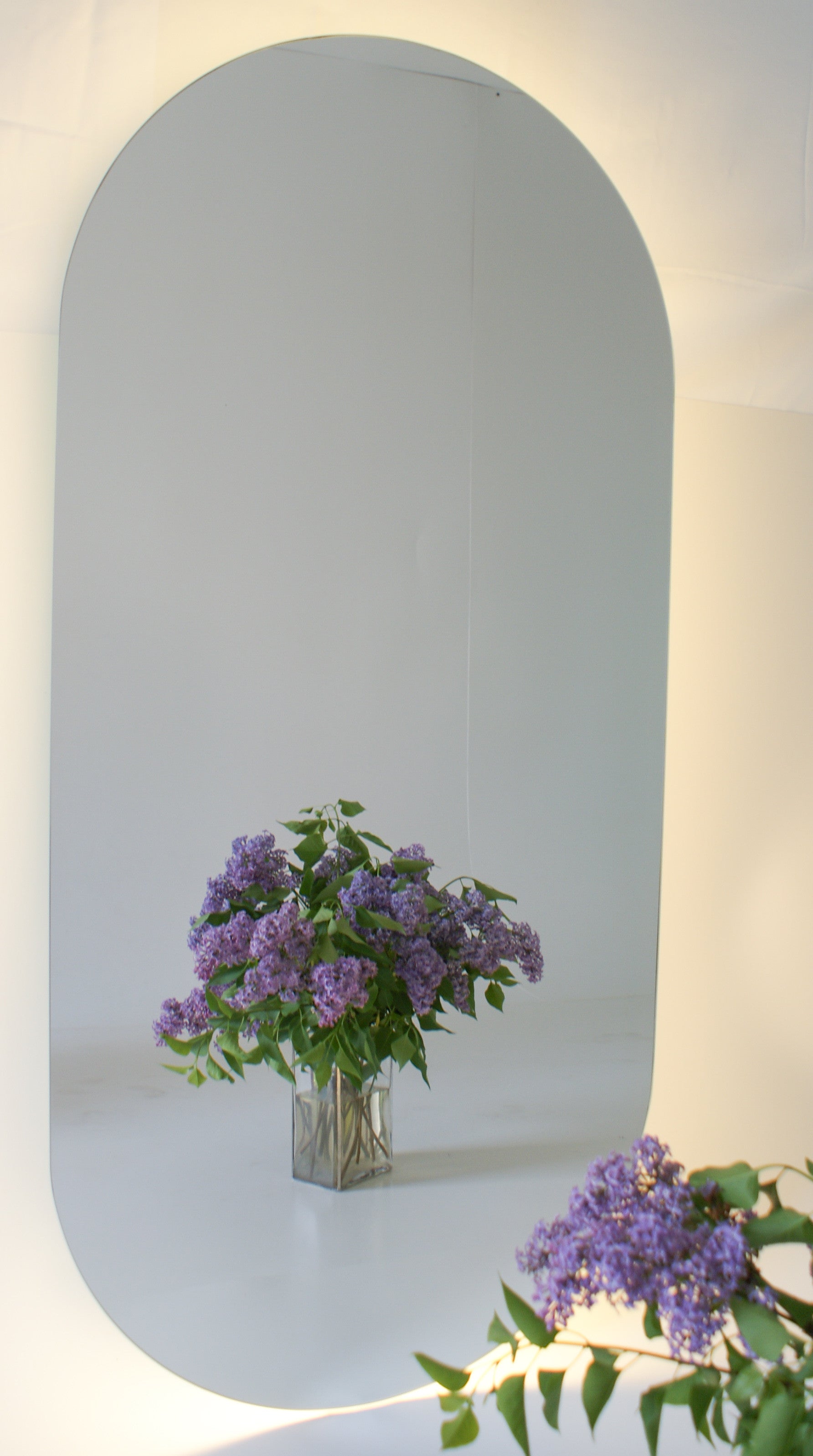 Ovalus veidrodis 1400x660