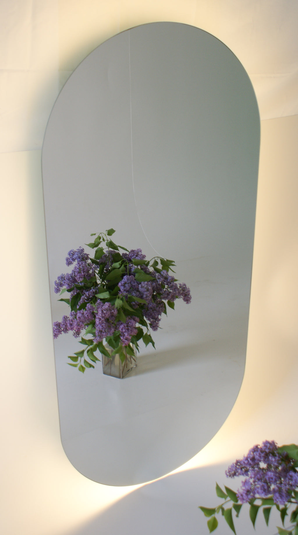 Ovalus veidrodis 1400x660