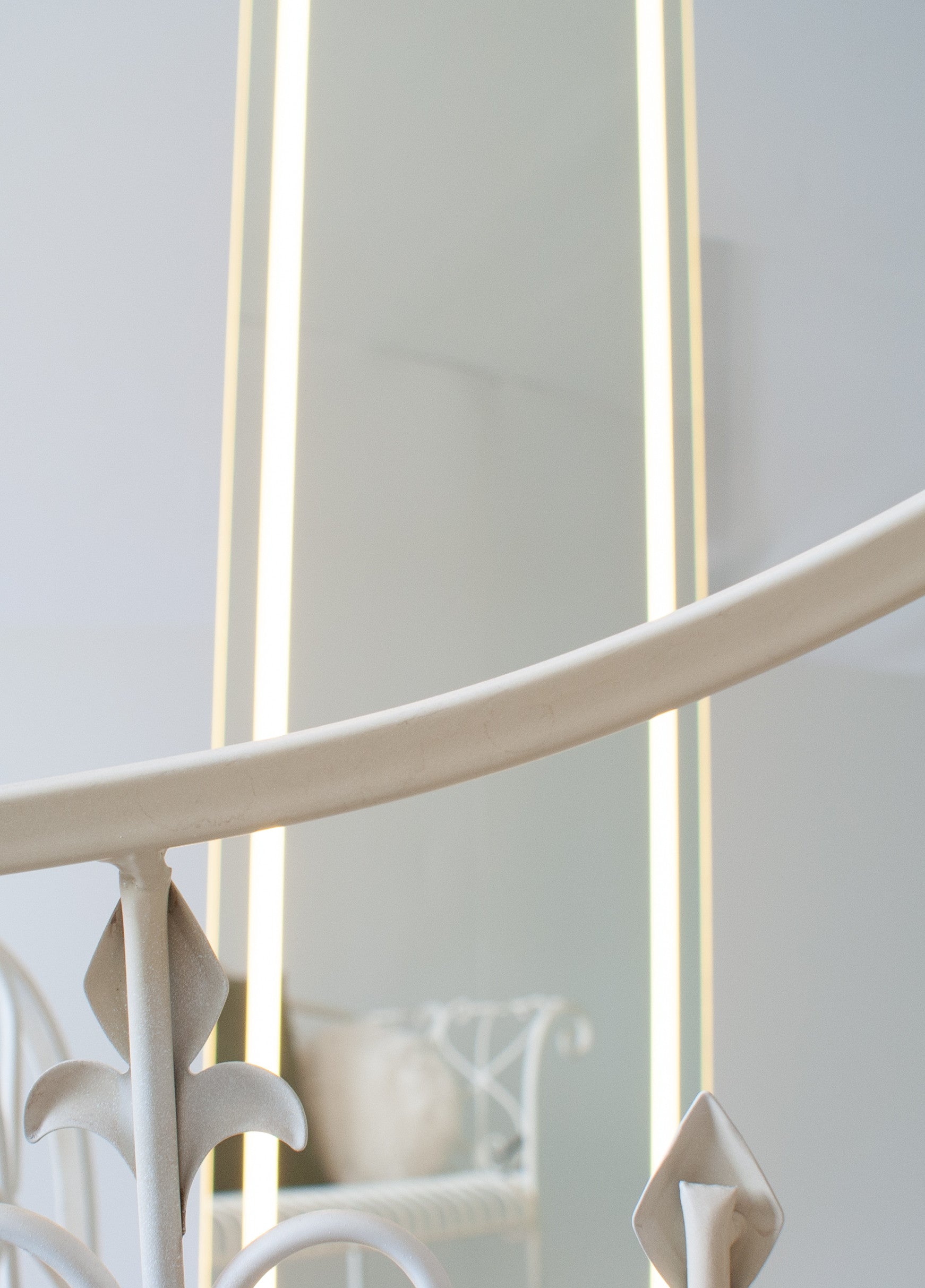 Veidrodis su Led apšvietimu 195x525