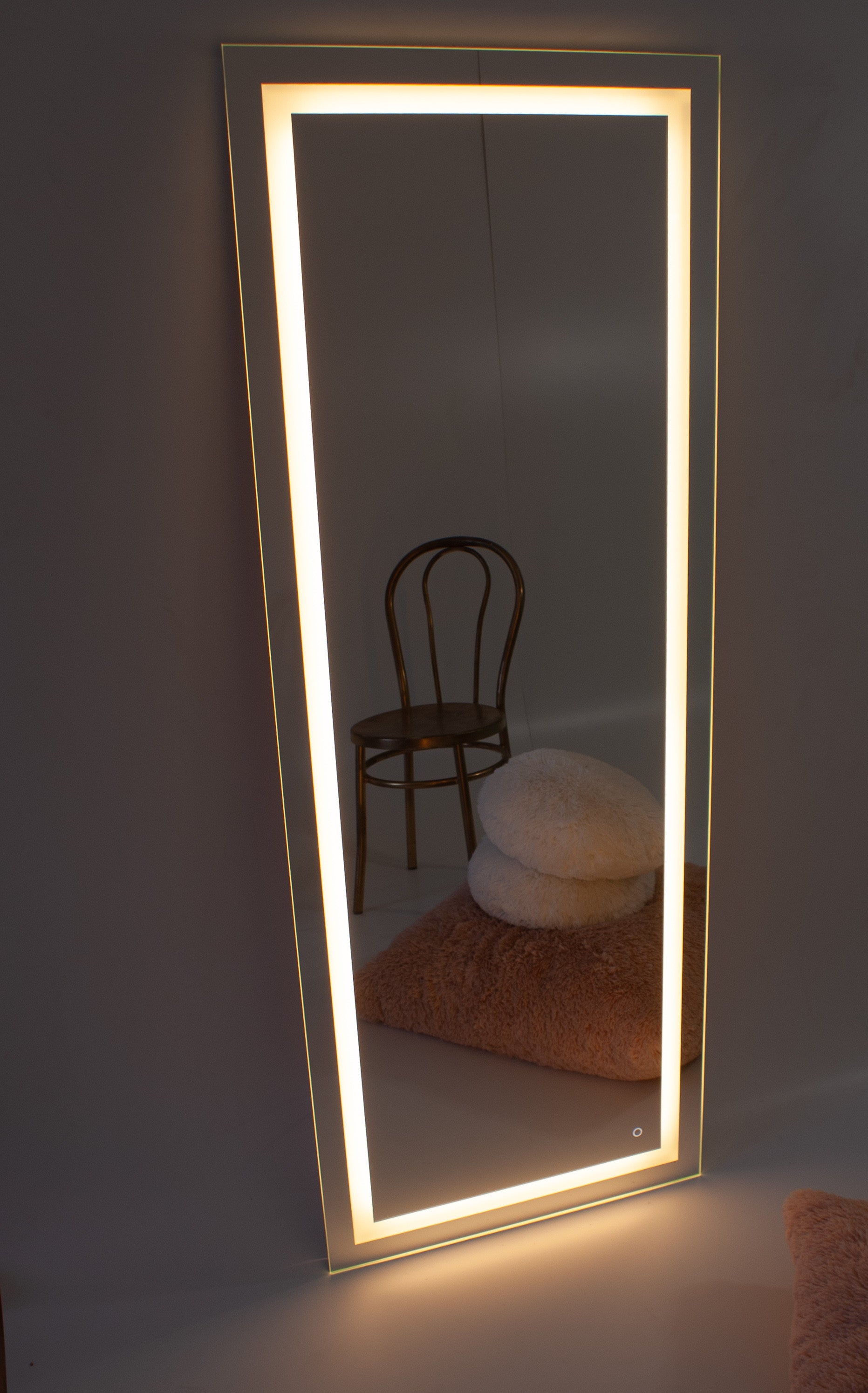 Veidrodis su Led apšvietimu 160x60